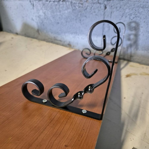 Wooden shelves with modern iron base, set of 3, new