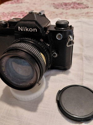Nikon FE φωτογραφική μηχανή φιλμ 35mm σαν καινούργιο με vintage φακό Unitar MC Auto