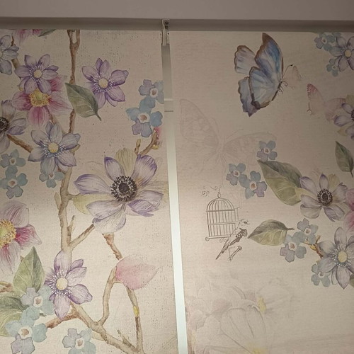 Domus B359 medium shading roller blind for kids room like new
