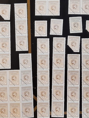 Stamp set 100drachma and 50drachma new in excellent condition