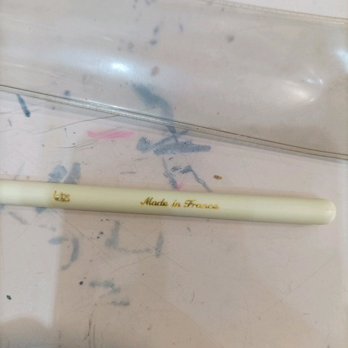 Fan brush for makeup new, natural hair, made in France