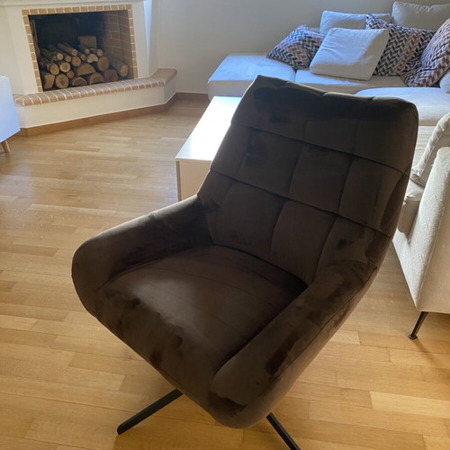 Armchair like new, velour fabric