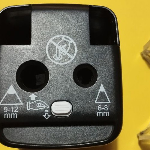 Electric pencil sharpener used for 2 sizes