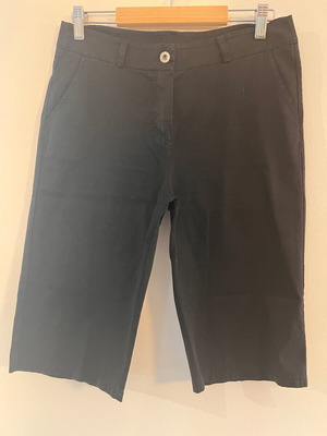 H&M black bermuda shorts used, size S