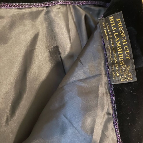 Bill Lambiris vintage velvet skirt like new, black, size L