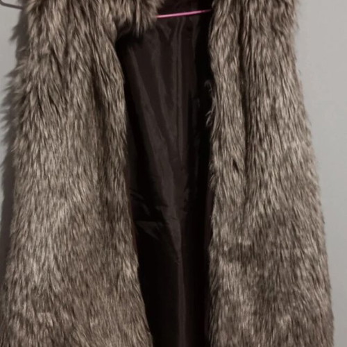 Synthetic fur vest Bershka, like new, brown, size M