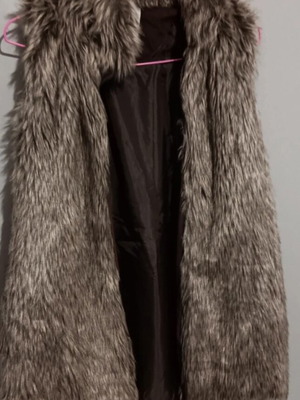 Synthetic fur vest Bershka, like new, brown, size M