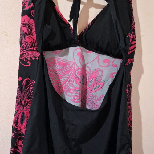 Swimwear top like new, size XXL 58/60, pink and black