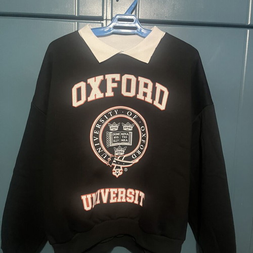 Basehit sweatshirt new, black and white, one size