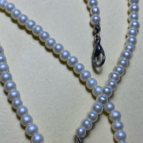 Beaded necklace like new