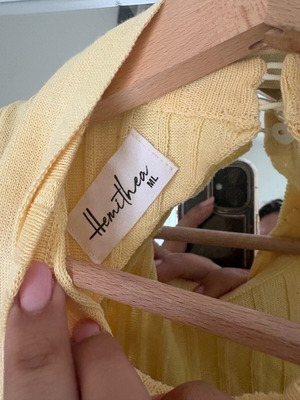 Hemithea dress used, butter yellow, size M/L