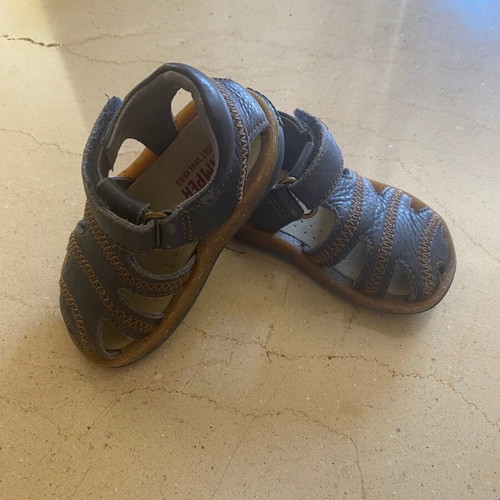 Camper kids sandals like new, blue, size 20