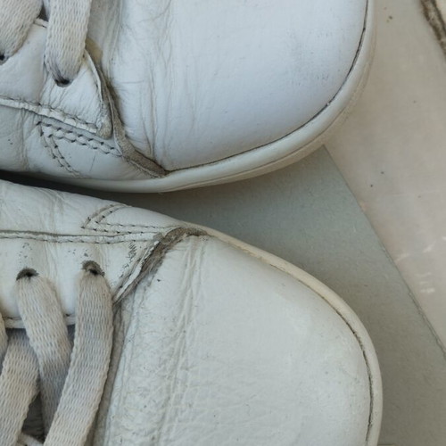 Lacoste leather unisex sneakers used, size 40, white