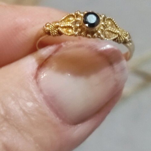 Vintage jewelry set 1978 18k gold with black sapphires like new