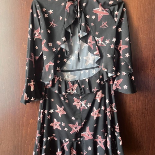 BSB dress mini with back opening like new, black multicolor