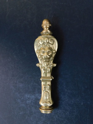 Bronze decorative handle vintage like new