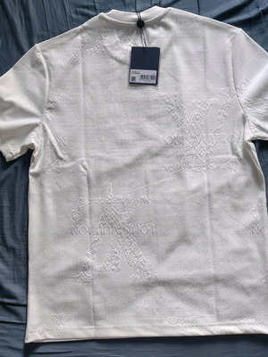 Louis Vuitton T-shirt new, elastic, white, size M
