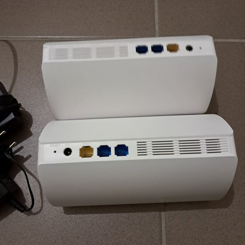Riejie RG-M18 WiFi Mesh Network Access Point WiFi 6 Dual Band used, kit of two