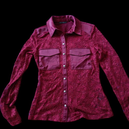 Guess shirt used, lace burgundy, size M