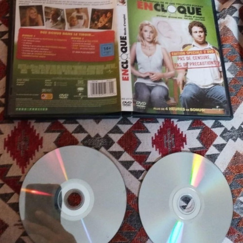 En Cloque 2 DVD used, English and French subtitles