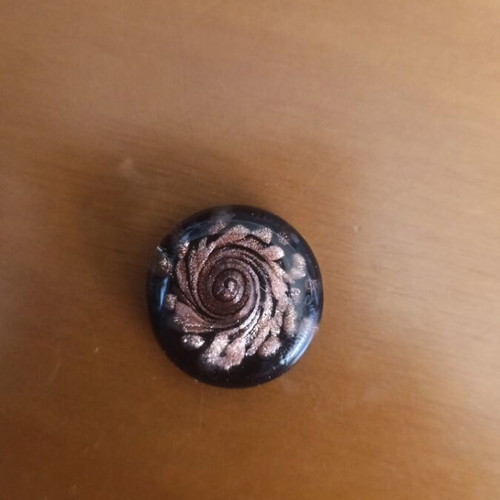 Decorative element used for crafts in transparent material