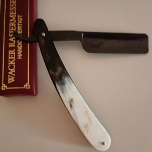 Wacker Huntsman 7/8+ Extra Full Hollow straight razor NOS unused with buffalo horn handle