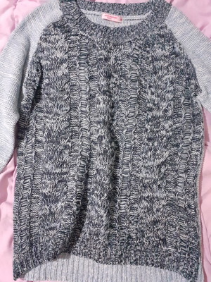 Pink Woman sweater new, two-tone knit size M