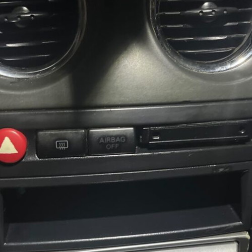 Pioneer DEHP6800MP car stereo used, functional with remote and connector