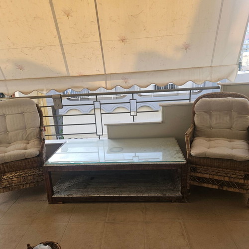 Bamboo outdoor set with 2 chairs and glass table used