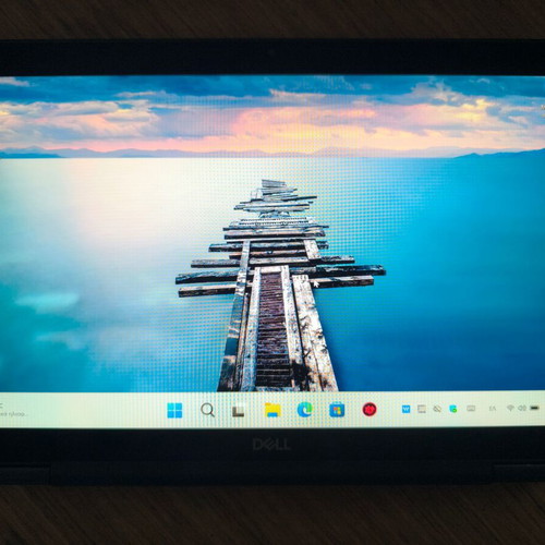 Dell Latitude 7390 2-in-1 Touch i7 8ης γενιάς 16GB FHD Windows 11 Pro σαν καινούργιο