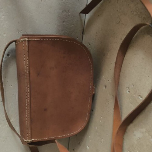 Leather shoulder bag, unused