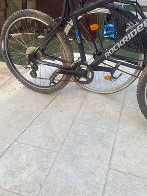 Bicycle trunk rack and 2 used bicycles city and mountain