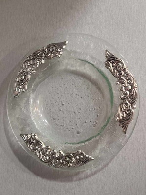 Glass ashtray with silver-plated flowers new 16cm