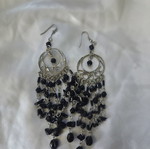 Earrings like new, black