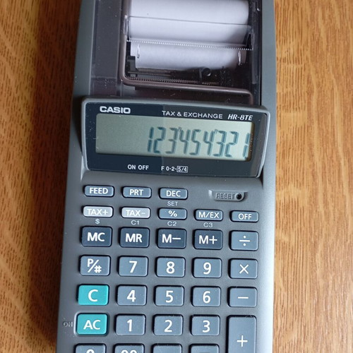 Casio HR-8TEgyb calculator with tape like new, 12 digits