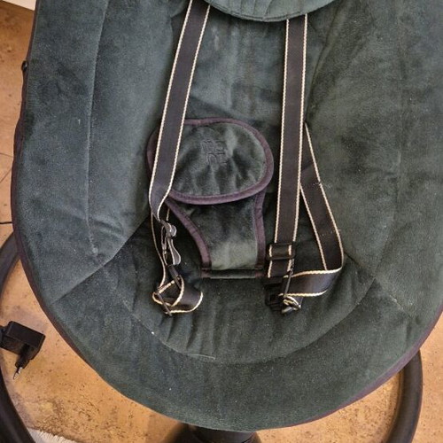 Baby swing like new