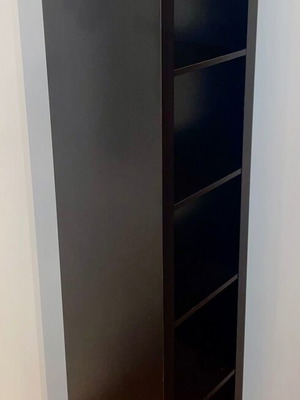 Column furniture with two cubes like new, weng color