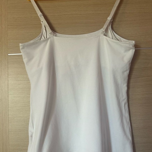 H&M white nursing tank top with adjustable straps and easy-release clips