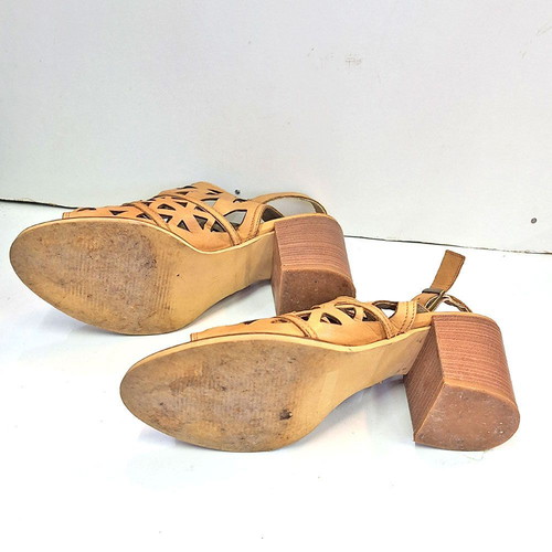 Boxer leather women's sandals size 38 like new, beige, 7cm heel