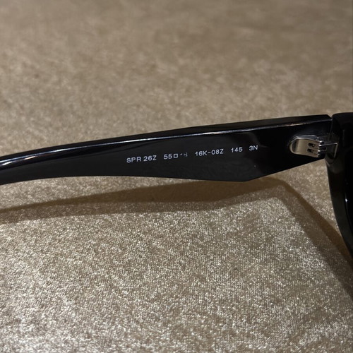 Prada sunglasses like new, black