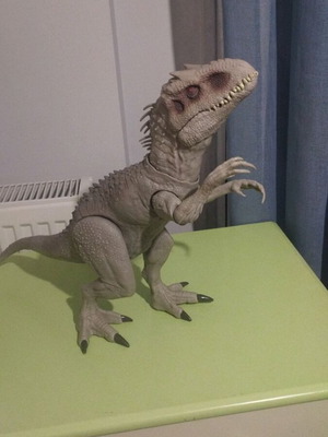 Indominus rex παιχνίδι δεινόσαυρος