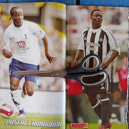 Match Football Magazine Issue 28/9-2/10/2006 like new, Arsenal posters