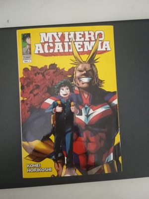 My Hero Academia manga like new, English