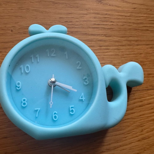 I Believe in Mermaids school set like new with bag and accessories