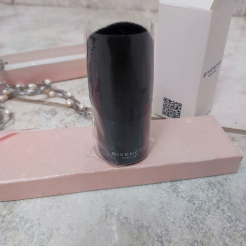 Givenchy Kabuki makeup brush new, original