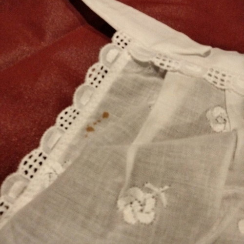 Handmade vintage embroidered apron used, Richelieu cut