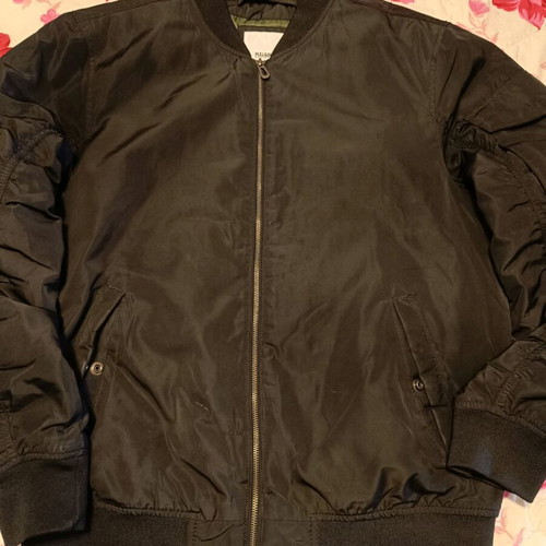 Pull and Bear men's jacket Large black like new