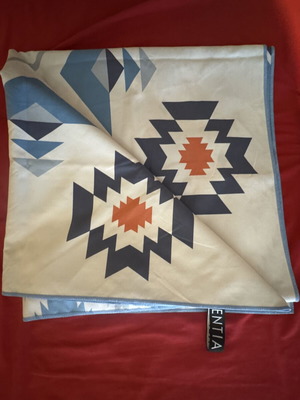 Kendia Beach Towel with Cyclades Design like new
