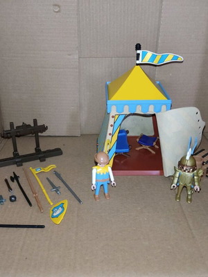 Playmobil 3654 Сцена на състезания на лебедовия рицар употребявана