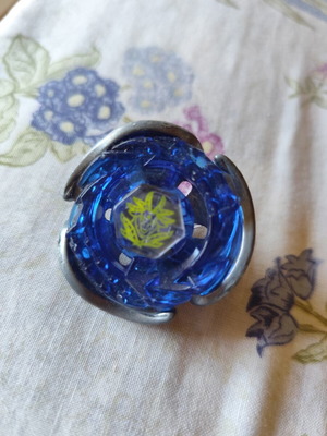 Beyblade Spiral Capricorn like new